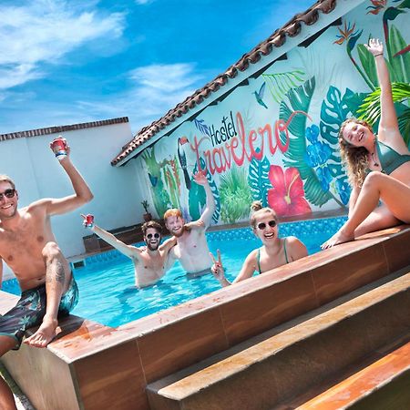 Hostal Backpackers Travelero Hotel Санта Крус де ла Сиера Екстериор снимка