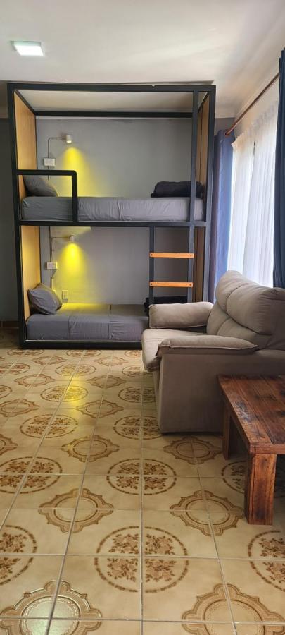Hostal Backpackers Travelero Hotel Санта Крус де ла Сиера Екстериор снимка